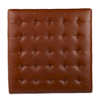 Pouf capitonné en similicuir avec base traîneau en acier, 86 cm (L) x 86 cm (P) x 46 cm (H)