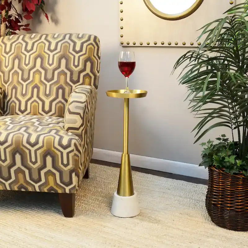 Petite table d'appoint à boisson dorée avec base en marbre, 20,3 cm (L) x 61 cm (H)